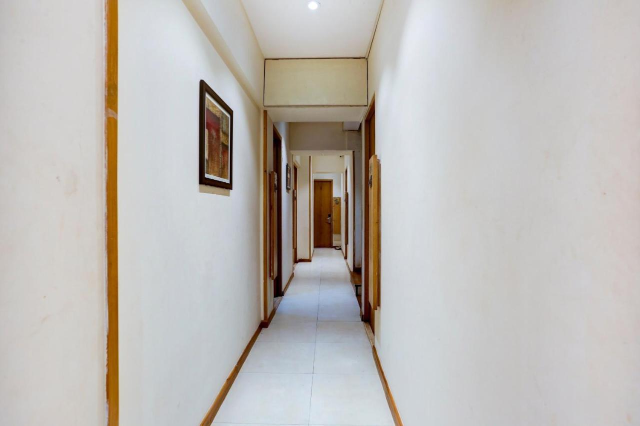 Oyo 81549 Hotel Elegance Nx Bombay Extérieur photo